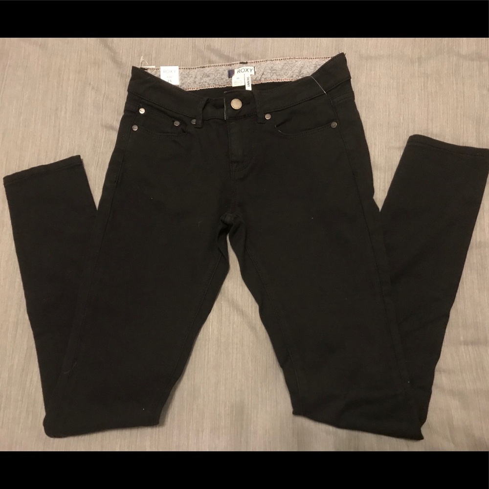 🥳🥳 Roxy skinny jeans